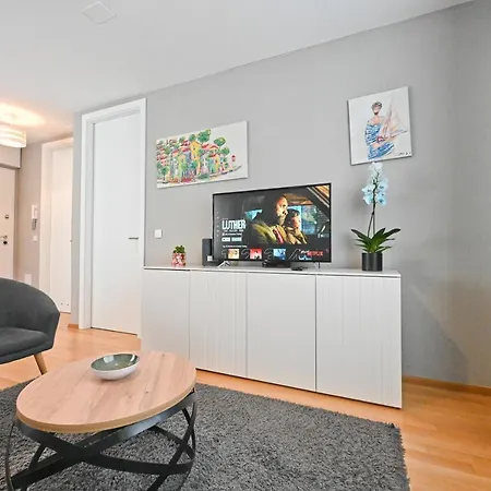 Apartman Zadar City Inn 2 & Free Private Parking Exterior photo