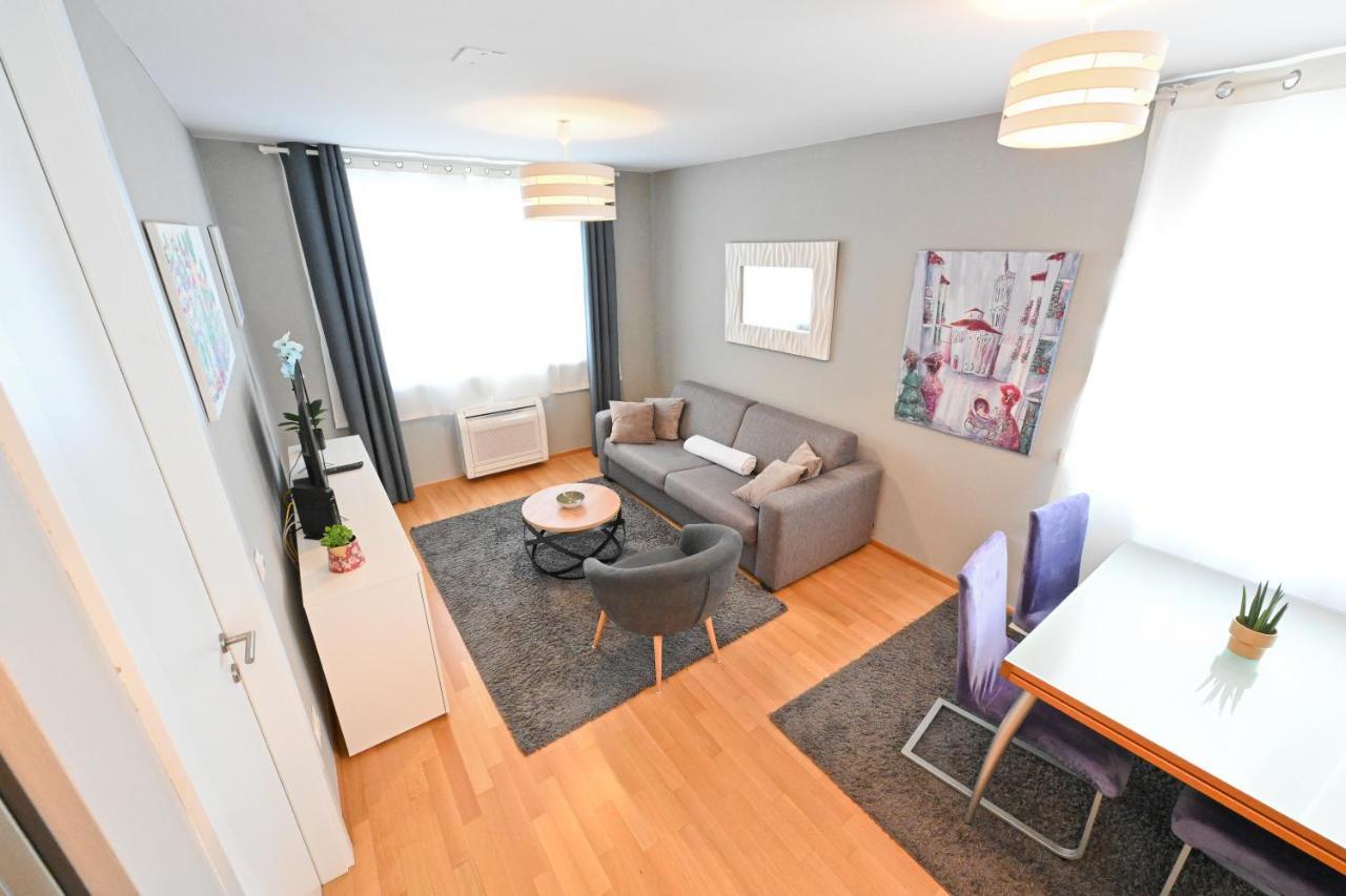 Apartment 2 & Free Private Parking Zadar