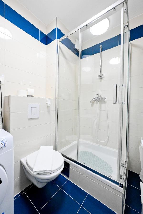 2 & Free Private Parking Apartment Zadar