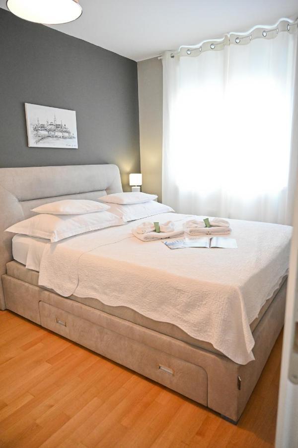 Apartment 2 & Free Private Parking Zadar