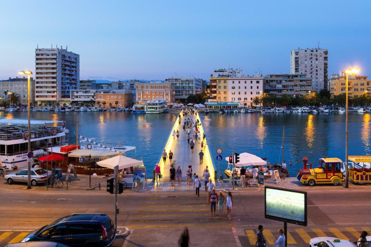 2 & Free Private Parking Apartment Zadar